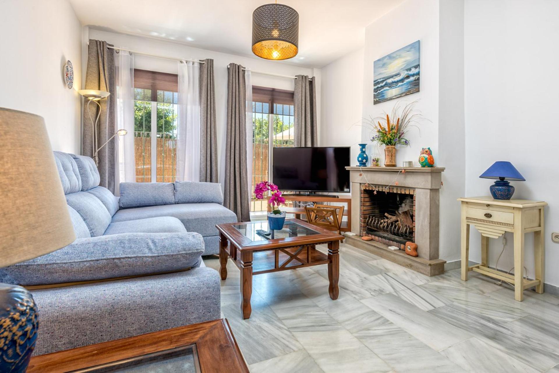 Castillo Sohail Townhouse Near The Beach By Costarentals - Ref 101 Fuengirola Dış mekan fotoğraf